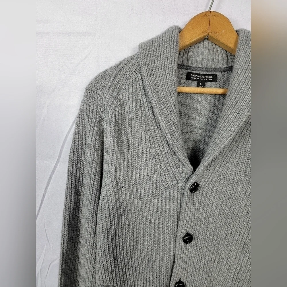 Banana Republic large Sweater